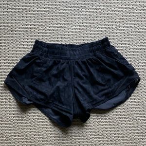 Lululemon Hotty Hot Shorts